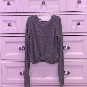 A grey Hollister shirt.